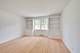 985 W Deerpath, Lake Forest, IL 60045