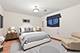 725 N 8th, Addison, IL 60101