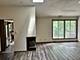 462 S President Unit 304, Carol Stream, IL 60188