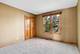 661 Waterbury, Aurora, IL 60504