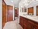 1427 Shire, Inverness, IL 60067