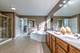724 Porter, Lindenhurst, IL 60046