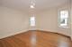 2654 W Morse, Chicago, IL 60645