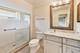275 Stonegate, Clarendon Hills, IL 60514