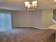 2 Kristin Unit 7, Schaumburg, IL 60195