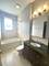 2452 W Iowa Unit 4, Chicago, IL 60622