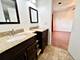 2189 N Queensburg, Palatine, IL 60074