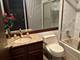 500 Thames Unit 1F, Park Ridge, IL 60068