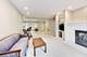 20 Trafalgar Unit 203, Lincolnshire, IL 60069