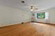 225 Ironwood, Lindenhurst, IL 60046