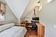 541 W Belmont, Chicago, IL 60657