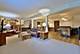 7976 Clarendon Hills, Willowbrook, IL 60527