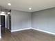 256 N Slusser Unit 256, Grayslake, IL 60030