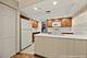 1040 Creekside, Wheaton, IL 60189