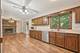 698 Hiawatha, Elgin, IL 60120