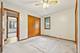698 Hiawatha, Elgin, IL 60120
