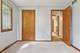 698 Hiawatha, Elgin, IL 60120