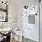 940 W Glenlake Unit 35B, Chicago, IL 60660