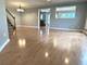 1076 Rockport, Carol Stream, IL 60188