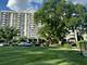 20 N Tower Unit 9D, Oak Brook, IL 60523