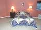 858 N Auburn Woods, Palatine, IL 60067