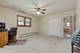 125 N Oak Leaf, Addison, IL 60101