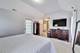748 E Sunnyside, Libertyville, IL 60048