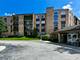 1103 S Hunt Club Unit 121, Mount Prospect, IL 60056