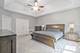 8421 W Blackthorne, Frankfort, IL 60423