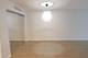 600 W Russell Unit 302, Barrington, IL 60010