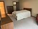 711 S River Unit 401, Des Plaines, IL 60016