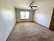 636 Stone Brook, Elk Grove Village, IL 60007