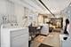 5146 N Leavitt, Chicago, IL 60625