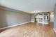 5 S Pine Unit 302, Mount Prospect, IL 60056