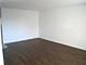 187 Pickwick Unit 3F, Schaumburg, IL 60193