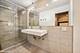 420 W Grand Unit 2H, Chicago, IL 60654