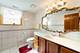 748 Yorkshire, Des Plaines, IL 60016