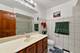 748 Yorkshire, Des Plaines, IL 60016