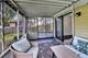 654 Middleton, Roselle, IL 60172