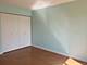 805 Leicester Unit 320, Elk Grove Village, IL 60007
