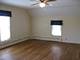 719 Oak, Aurora, IL 60506