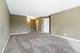 470 Fawell Unit 320, Glen Ellyn, IL 60137