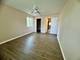 300 Pembridge Unit D2, Schaumburg, IL 60193