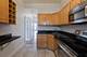 854 W Cornelia Unit 302, Chicago, IL 60657