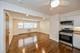 929 S Oak Park Unit 1NE, Oak Park, IL 60304