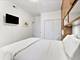 2711 W Altgeld Unit 2, Chicago, IL 60647