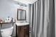 852 W Grace Unit T, Chicago, IL 60613
