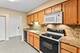 440 Raintree Unit 1M, Glen Ellyn, IL 60137