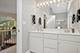 925 N River, Algonquin, IL 60102