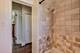 631 W Barry Unit 3G, Chicago, IL 60657